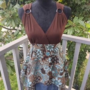 Vintage Y2K Obe Paisley Print V-Neck Tank with Tie-Back